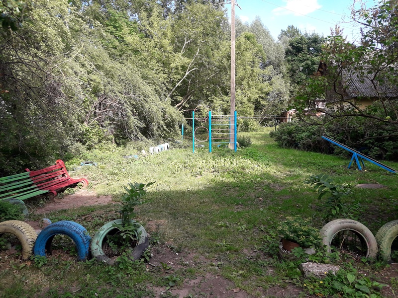 обл. Новгородская, г. Великий Новгород, ул. Большая Московская, д. 98/19-придомовая территория