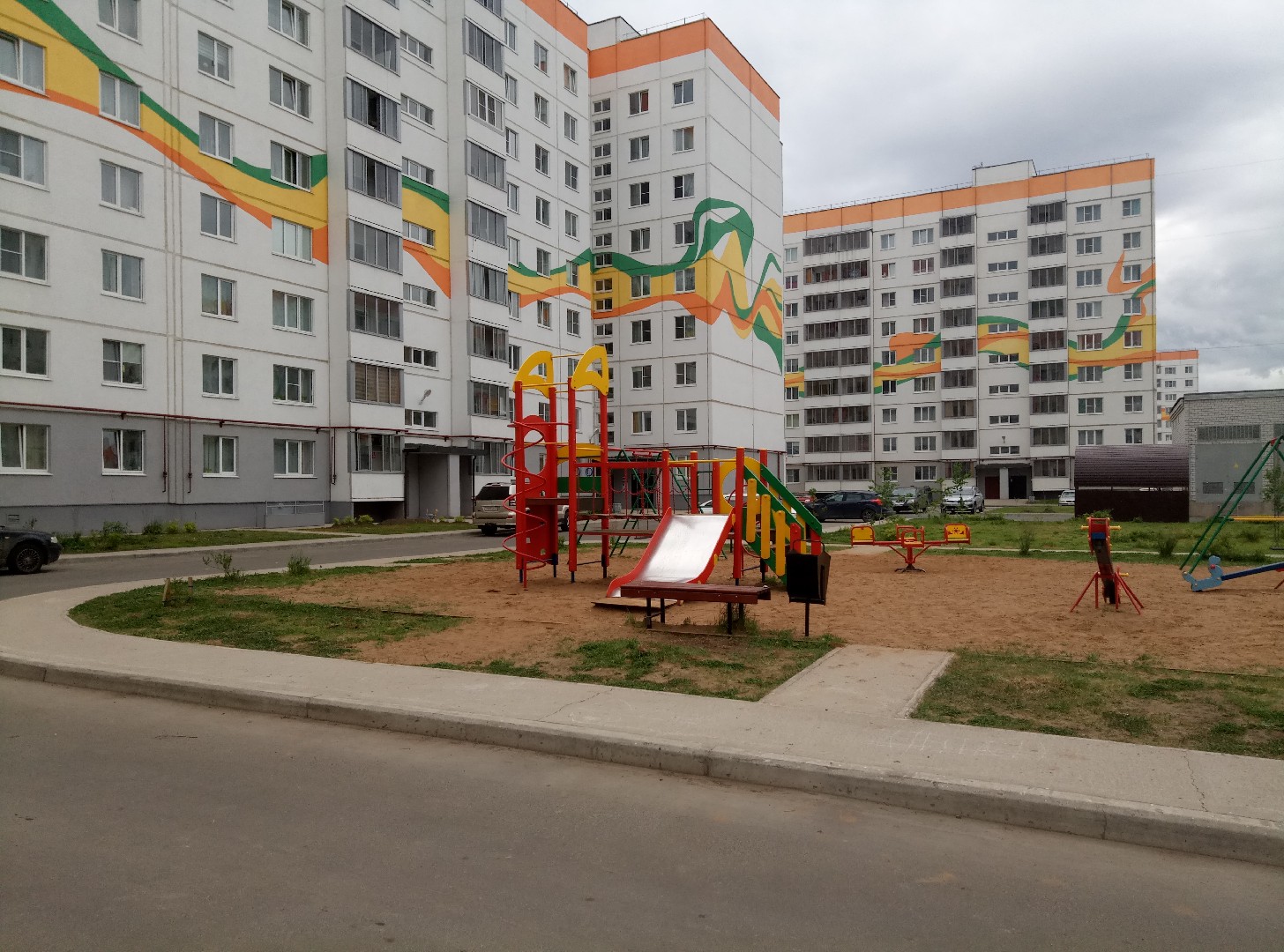 обл. Новгородская, г. Великий Новгород, ул. Большая Московская, д. 124, к. 3-придомовая территория