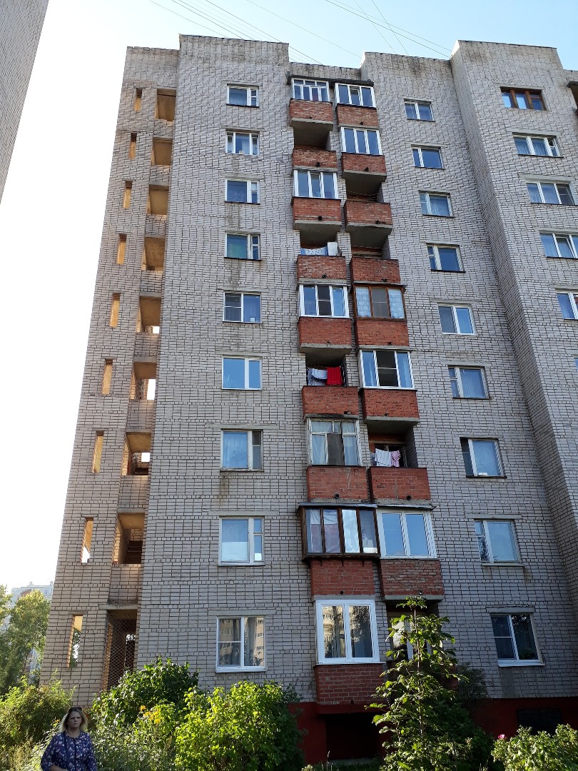 обл. Новгородская, г. Великий Новгород, ул. Большая Санкт-Петербургская, д. 114-фасад здания