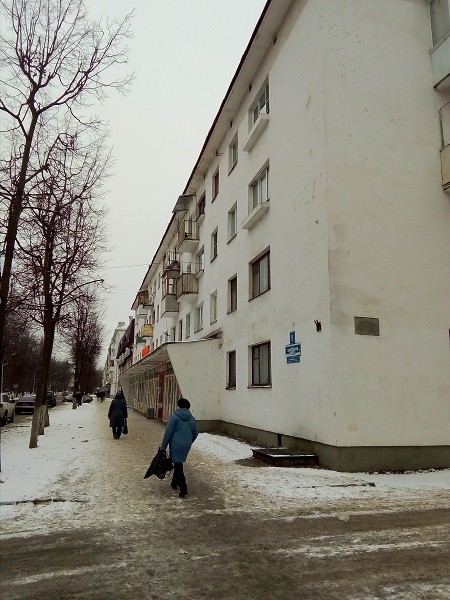 обл. Новгородская, г. Великий Новгород, б-р. Воскресенский, д. 9-фасад здания