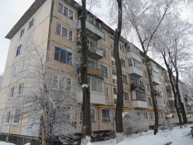 обл. Новгородская, г. Великий Новгород, ул. Космонавтов, д. 20, к. 2-фасад здания