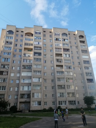 обл. Новгородская, г. Великий Новгород, ул. Кочетова, д. 32-фасад здания