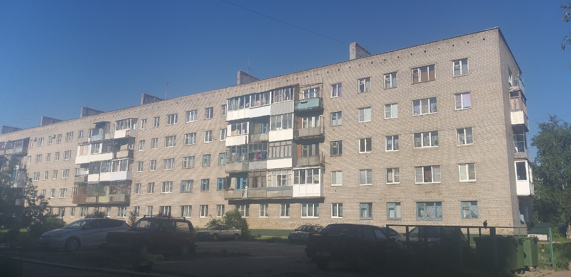 обл. Новгородская, г. Великий Новгород, ул. Новгородская, д. 12-фасад здания