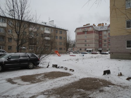 обл. Новгородская, г. Великий Новгород, ул. Октябрьская, д. 26-придомовая территория