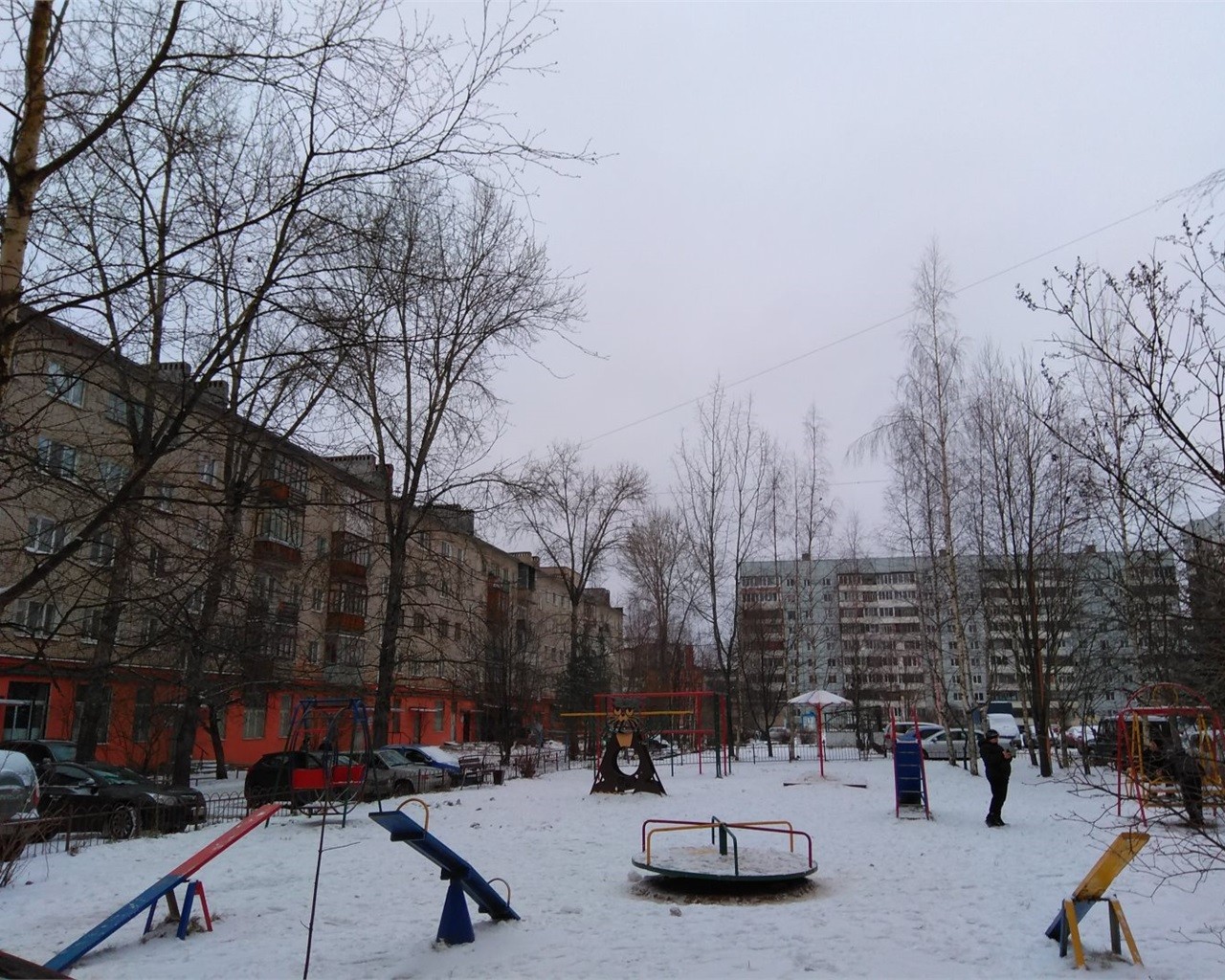 обл. Новгородская, г. Великий Новгород, ул. Рахманинова, д. 6, к. 2-придомовая территория