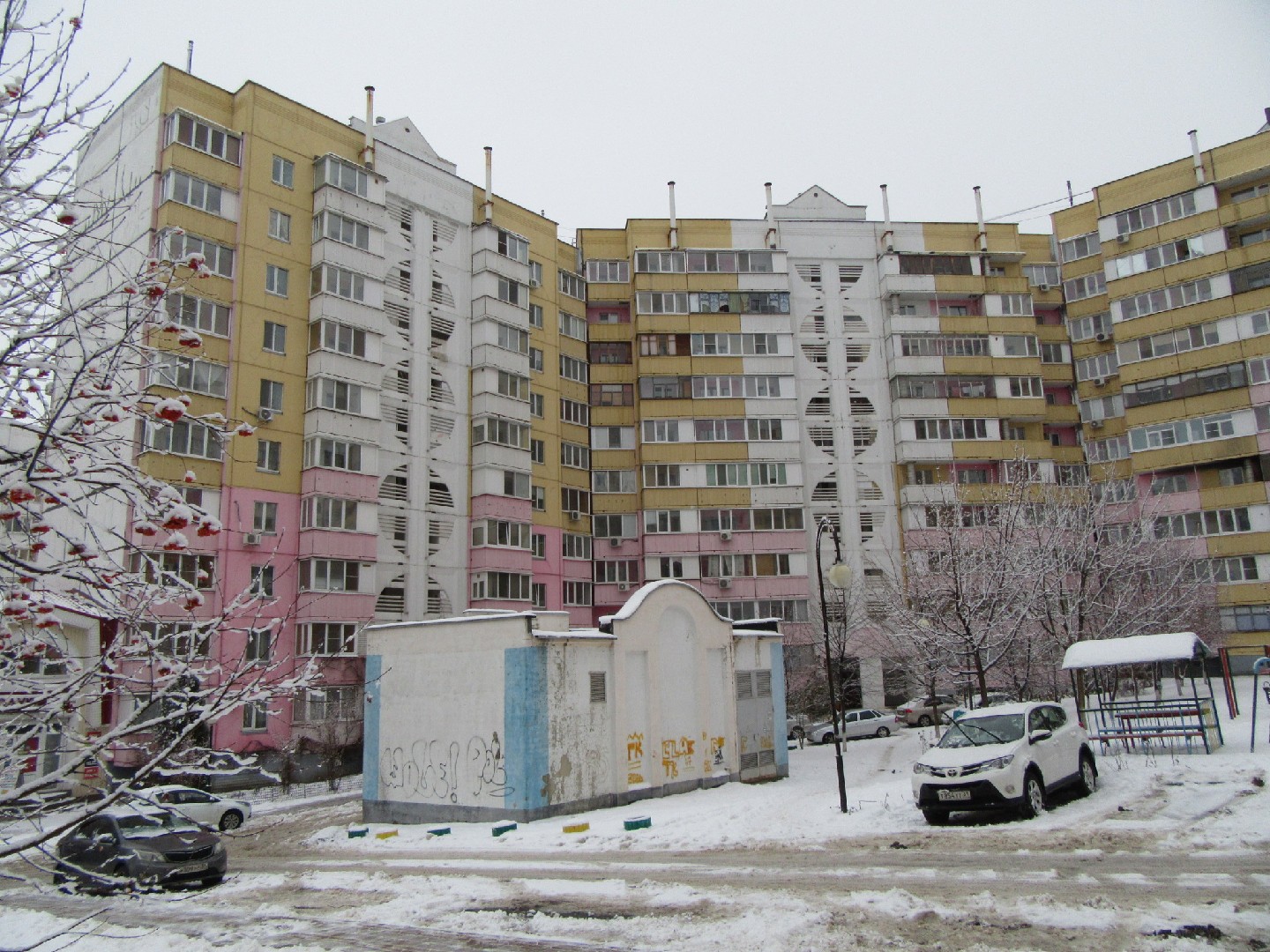 обл. Белгородская, г. Белгород, ул. Есенина, д. 44-придомовая территория