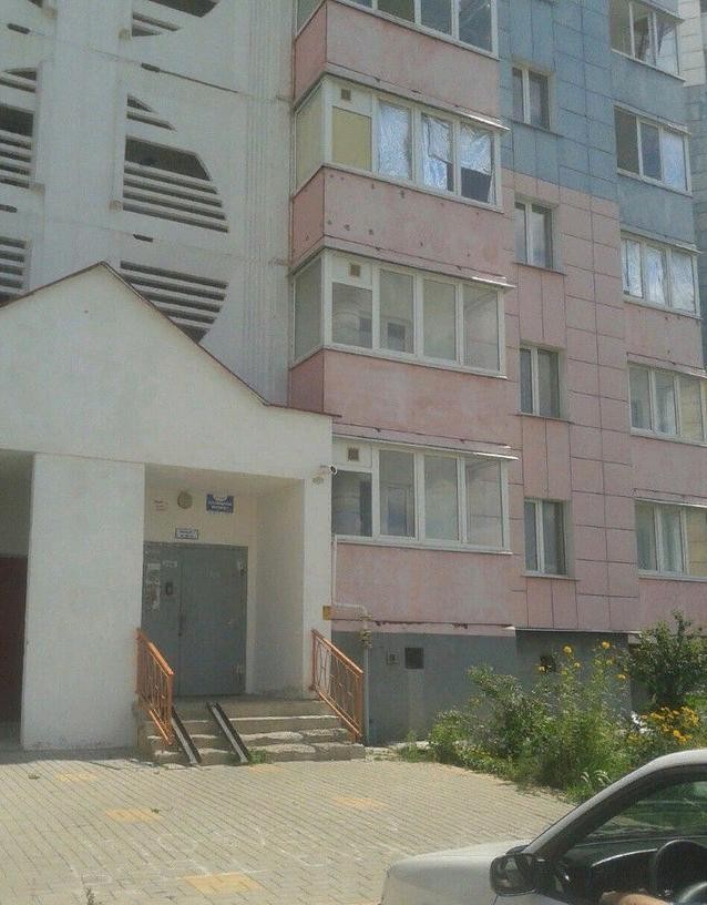 обл. Белгородская, г. Белгород, ул. Есенина, д. 58-фасад здания
