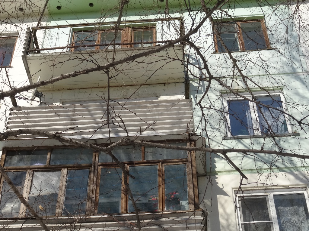 край. Алтайский, г. Бийск, ул. Мухачева, д. 149-фасад здания
