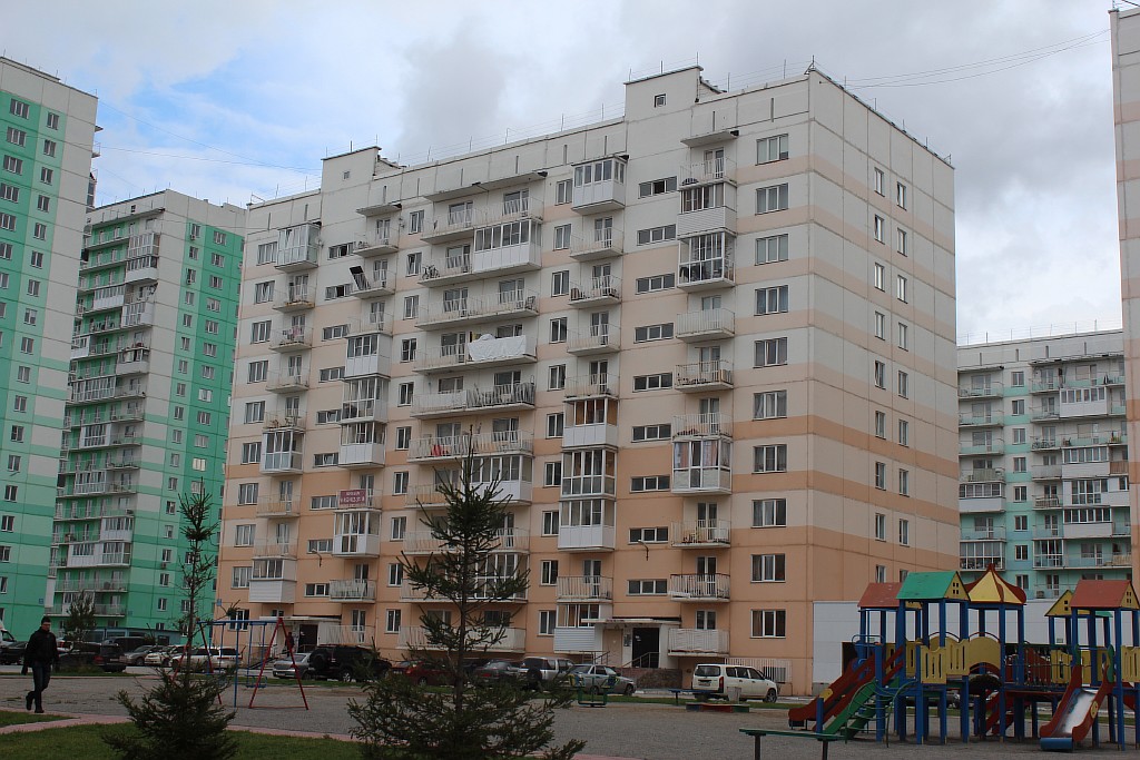 обл. Новосибирская, г. Новосибирск, ул. Виталия Потылицына, д. 7-фасад здания