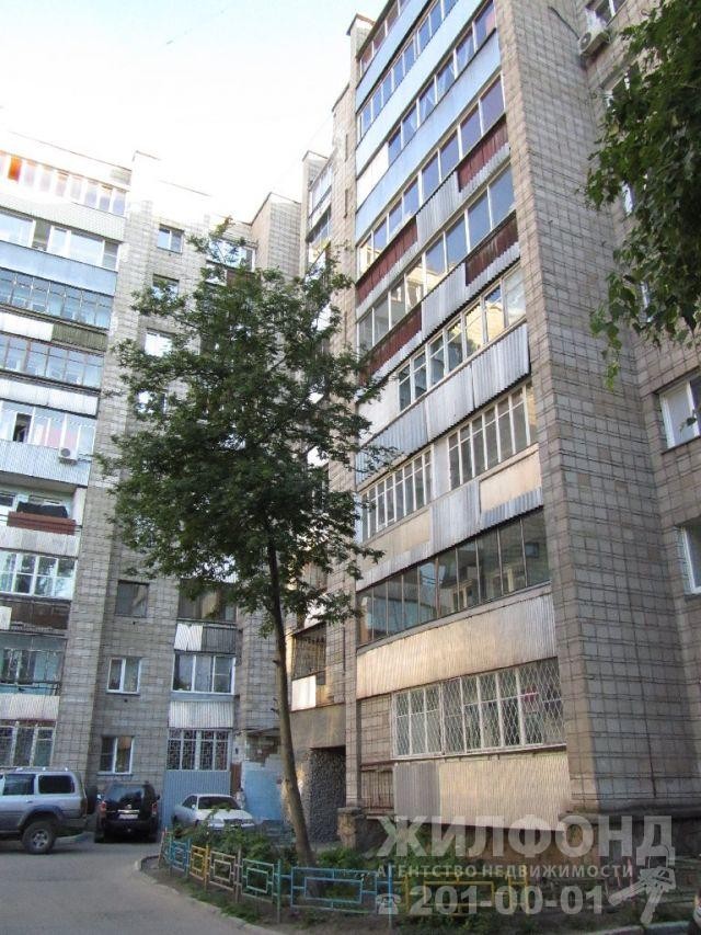 обл. Новосибирская, г. Новосибирск, ул. Сибирская, д. 49-фасад здания