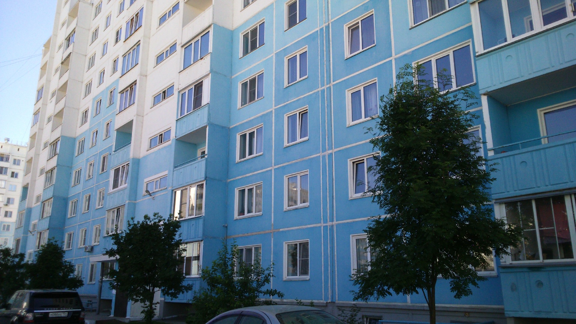 обл. Новосибирская, г. Новосибирск, ул. Титова, д. 242-фасад здания