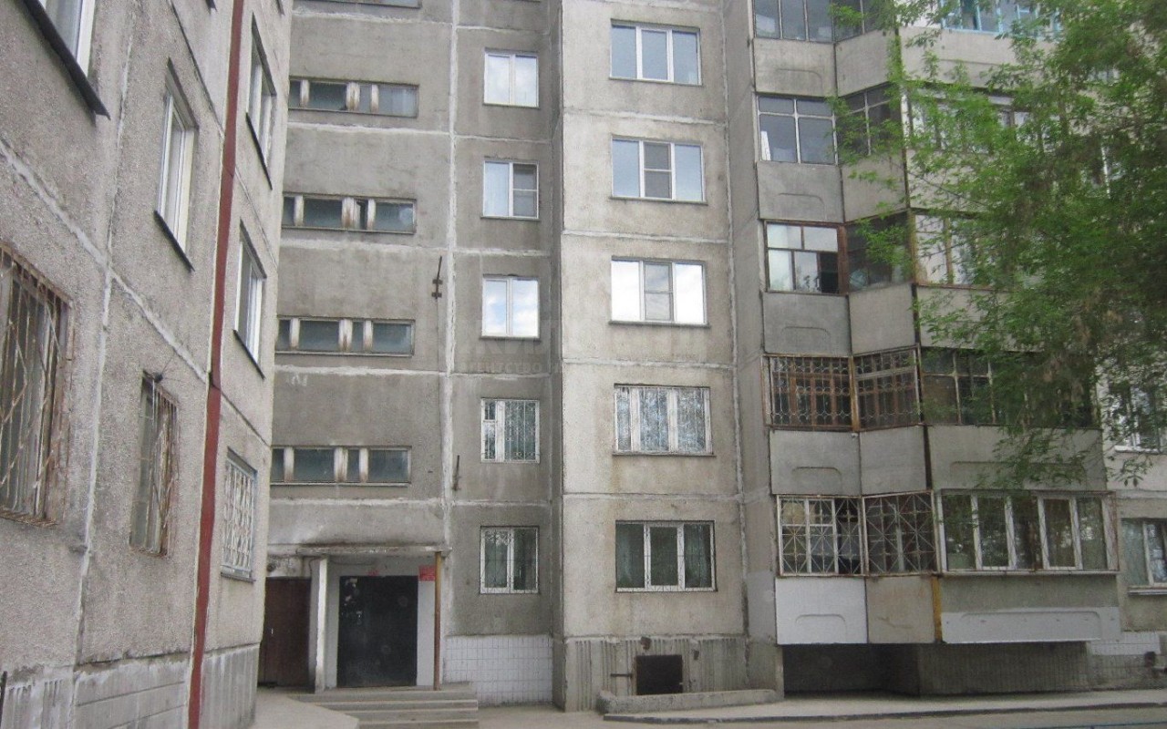 обл. Новосибирская, г. Новосибирск, ул. Троллейная, д. 71-фасад здания
