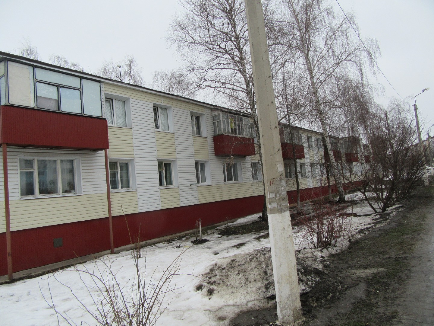 обл. Белгородская, р-н. Белгородский, пгт. Разумное, ул. Юбилейная, д. 5-фасад здания