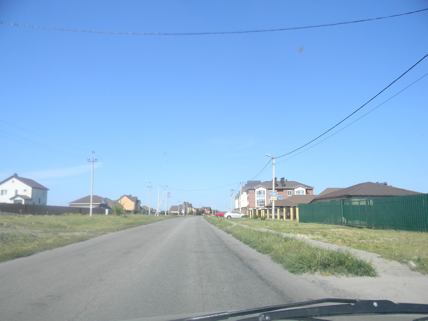 обл. Белгородская, р-н. Белгородский, п. Северный, пер. Парковый, д. 3-придомовая территория