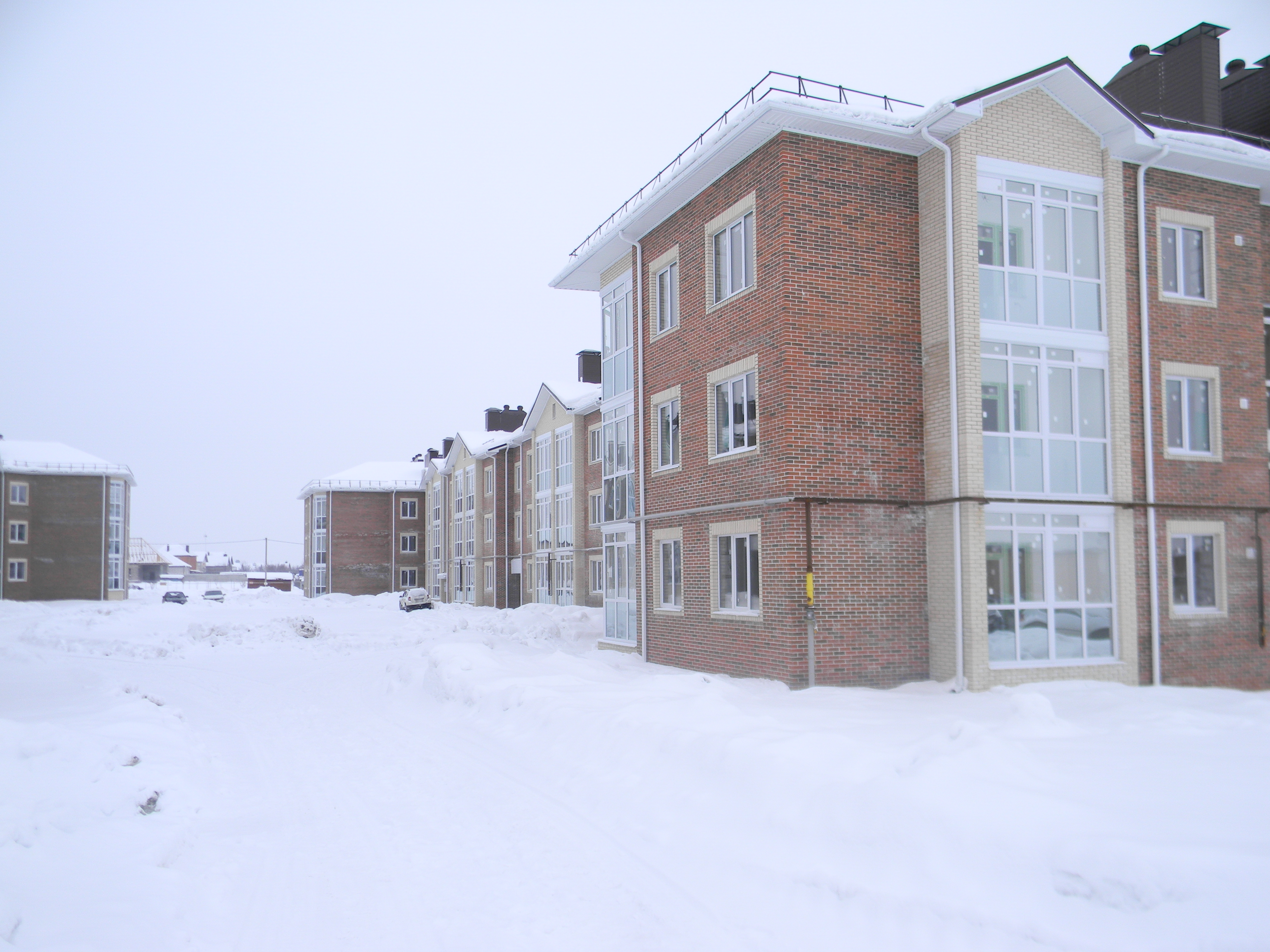 обл. Белгородская, р-н. Белгородский, п. Северный, пер. Парковый, д. 4-фасад здания