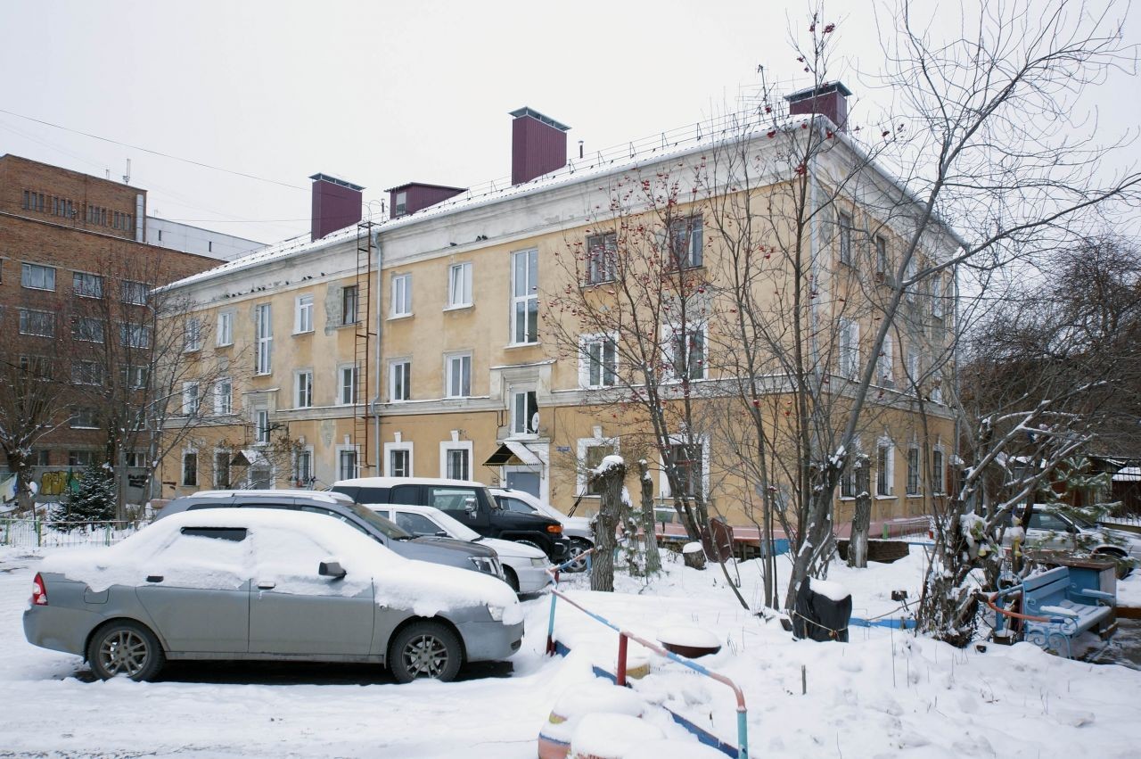 обл. Омская, г. Омск, ул. 20 лет РККА, д. 1, к. 2-фасад здания