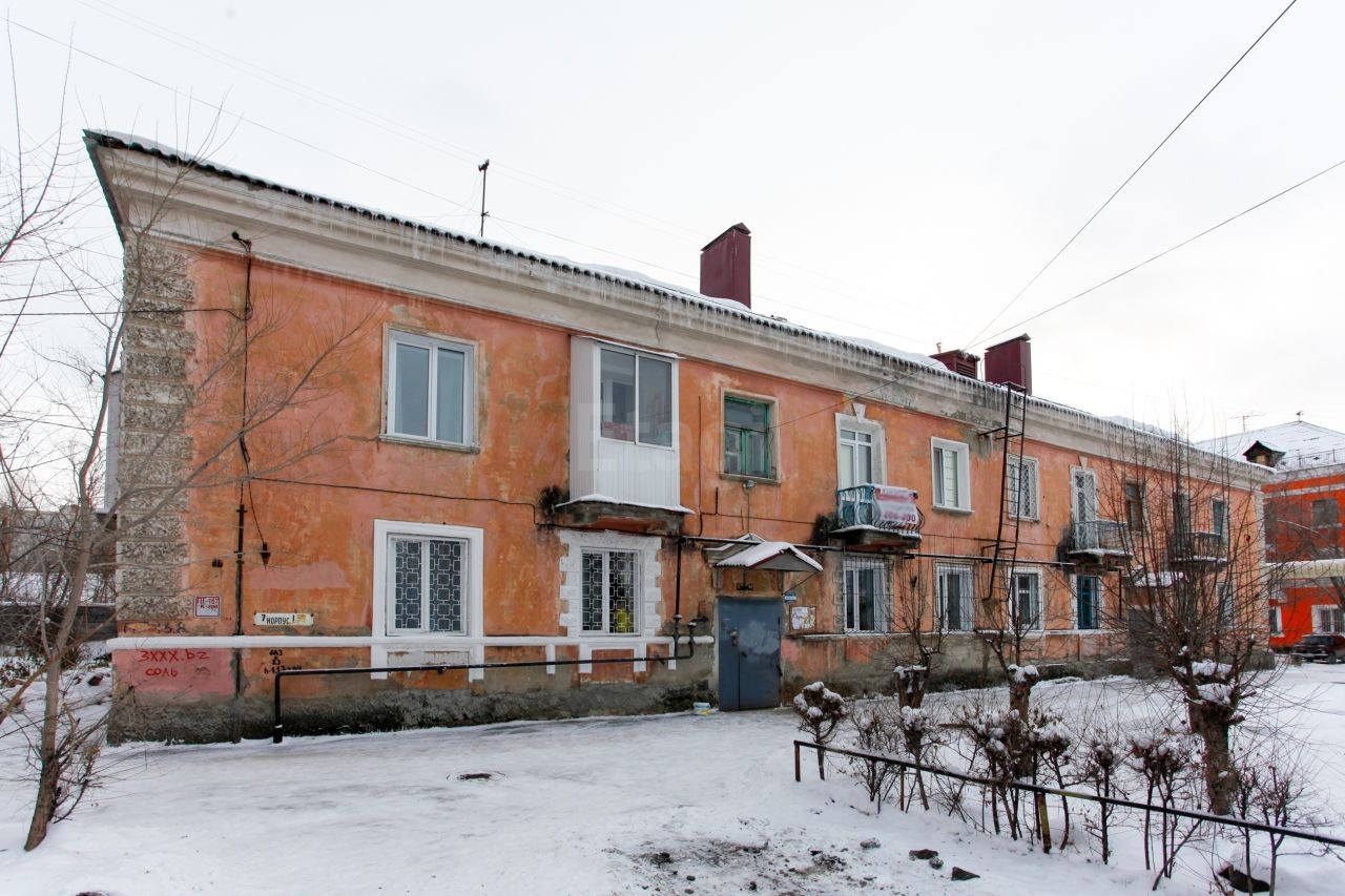 обл. Омская, г. Омск, ул. 20 лет РККА, д. 7, к. 1-фасад здания