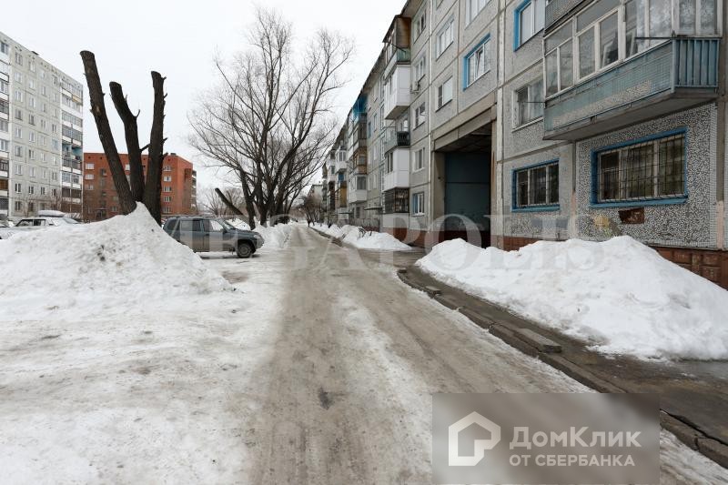 обл. Омская, г. Омск, ул. Вострецова, д. 3-придомовая территория