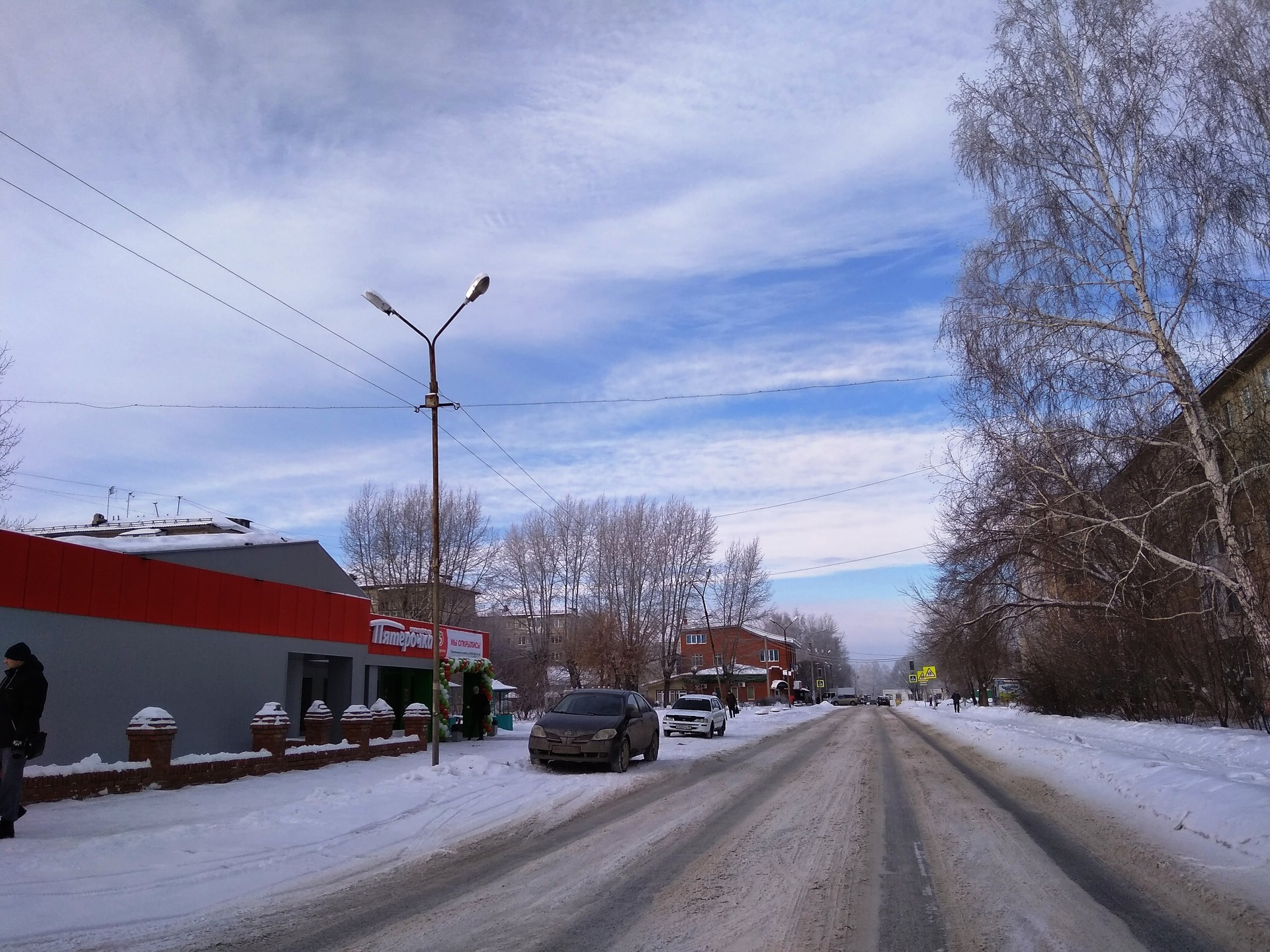 обл. Омская, г. Омск, ул. В.Ф.Маргелова, д. 140-придомовая территория