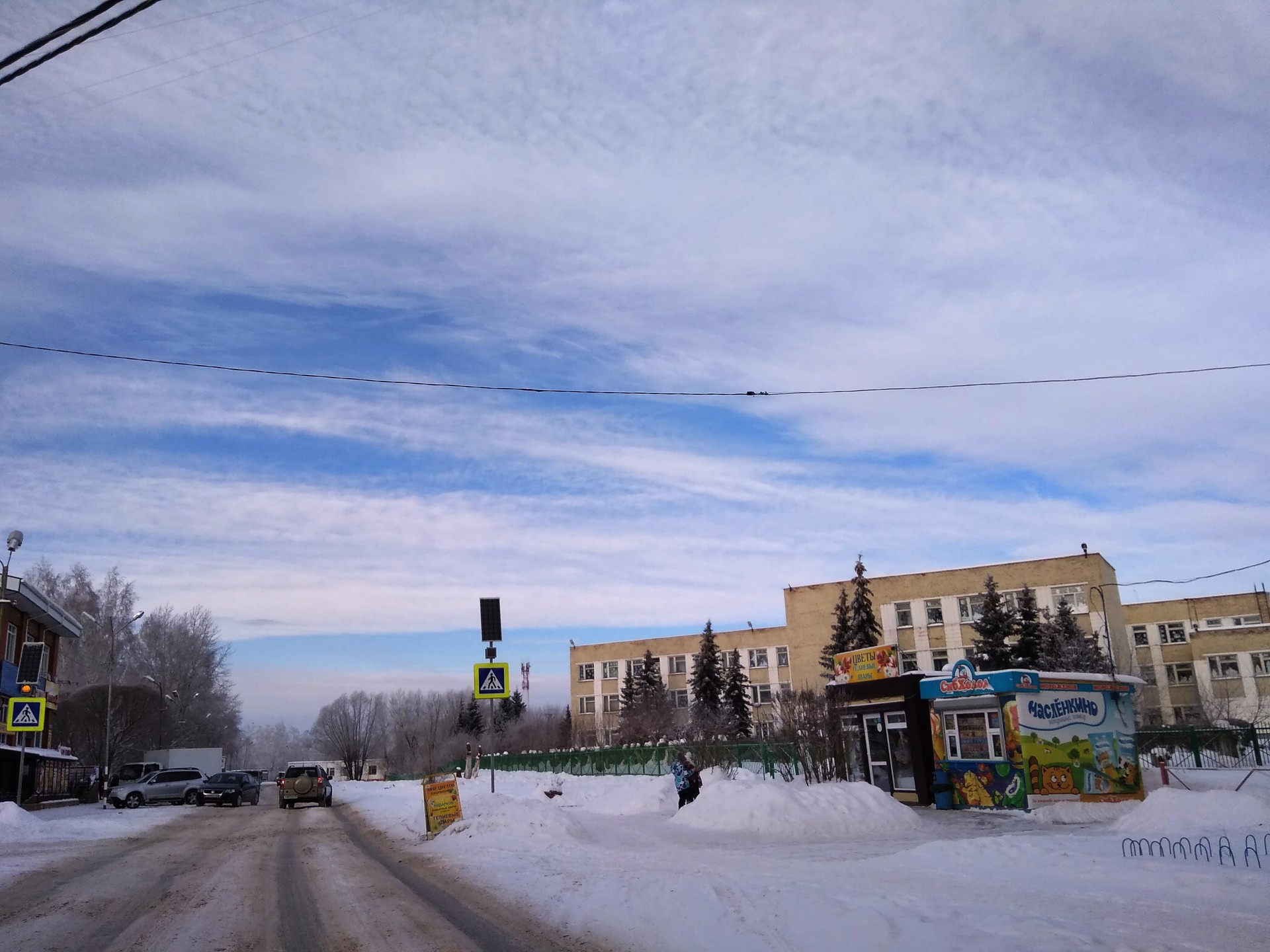 обл. Омская, г. Омск, ул. В.Ф.Маргелова, д. 140-придомовая территория