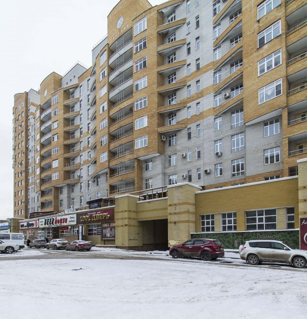 обл. Омская, г. Омск, ул. Кемеровская, д. 26-фасад здания