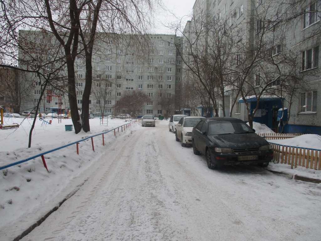 обл. Омская, г. Омск, ул. Конева, д. 26, к. 1-придомовая территория