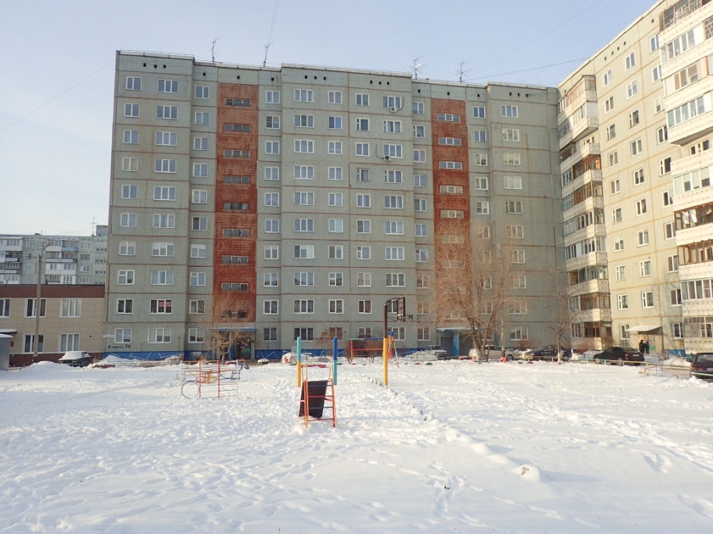 обл. Омская, г. Омск, ул. Любинская 4-я, д. 36-придомовая территория