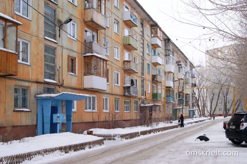 обл. Омская, г. Омск, пр-кт. Менделеева, д. 3-фасад здания