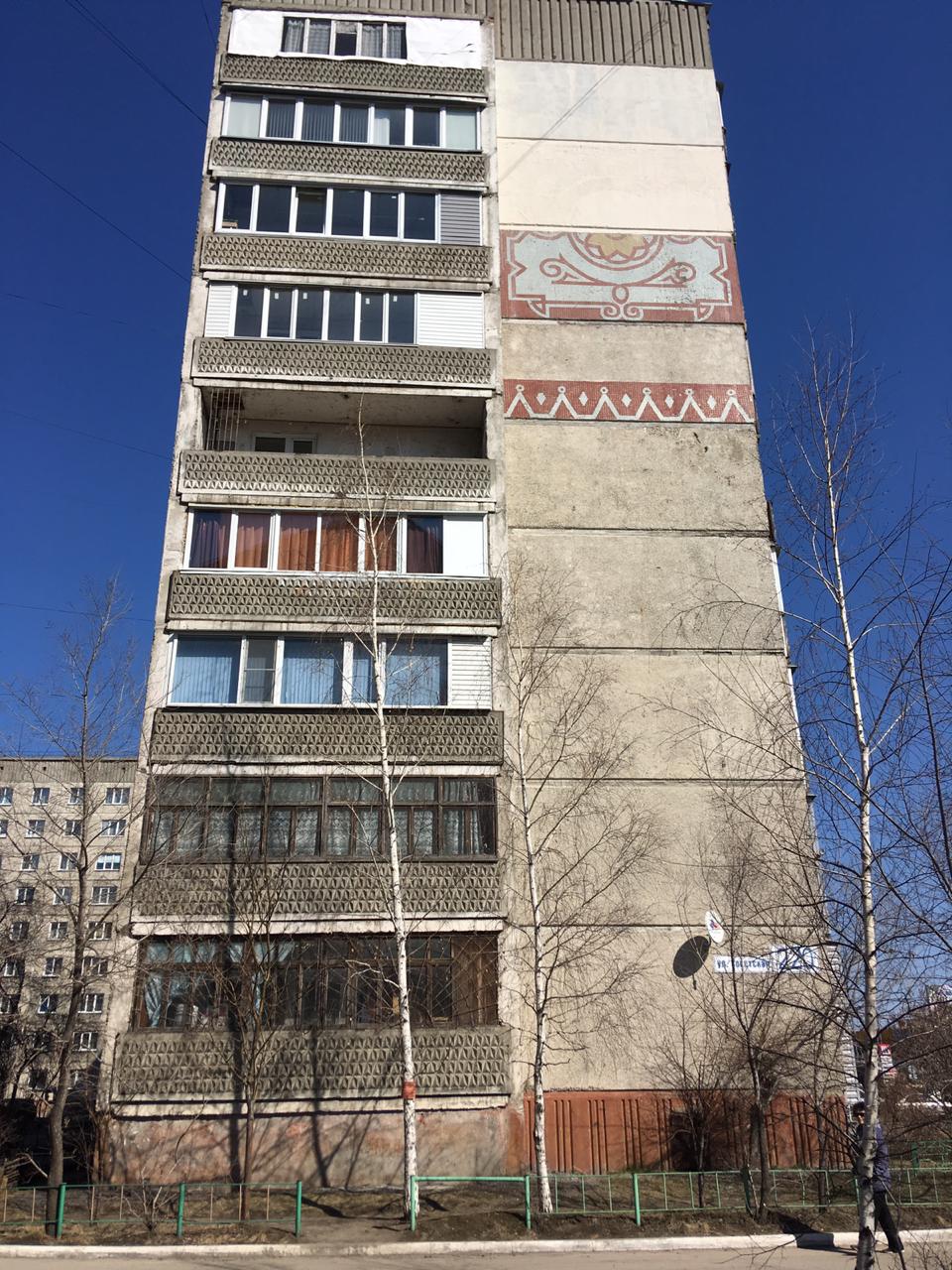 край. Алтайский, г. Бийск, ул. Советская, д. 220-фасад здания