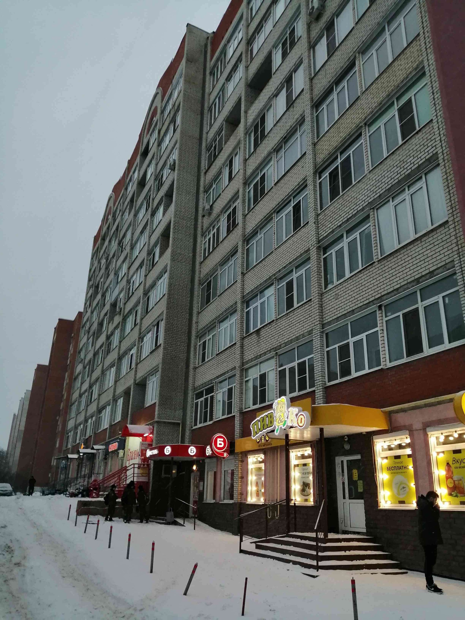 обл. Пензенская, г. Пенза, ул. Кижеватова, д. 26-фасад здания