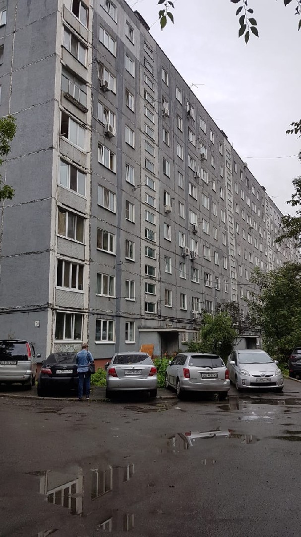 край. Приморский, г. Владивосток, ул. Давыдова, д. 30-фасад здания