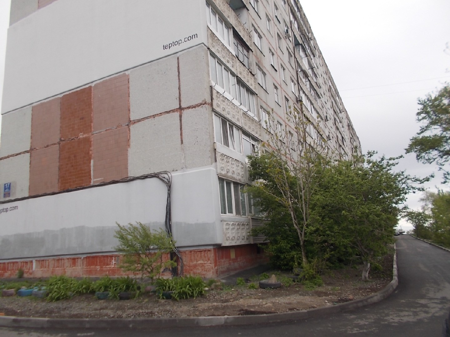 край. Приморский, г. Владивосток, ул. Нейбута, д. 21-фасад здания