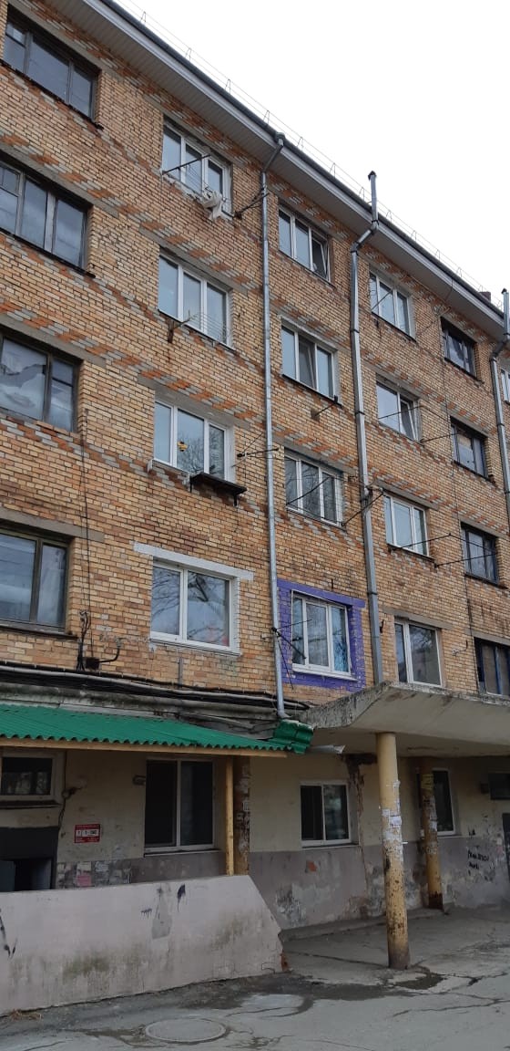 край. Приморский, г. Находка, ул. Тимирязева, д. 1-фасад здания
