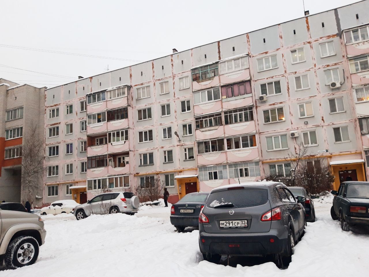 обл. Брянская, г. Брянск, пр-кт. Московский, д. 1, стр. а-фасад здания