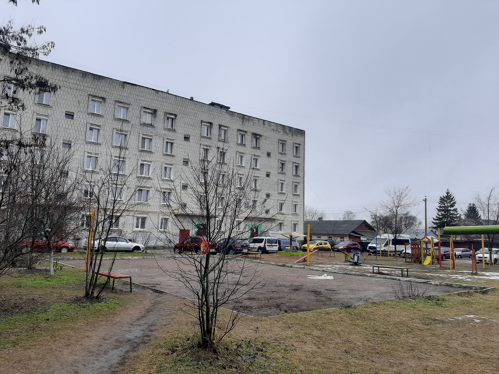 обл. Брянская, г. Брянск, пр-кт. Московский, д. 10/14-придомовая территория