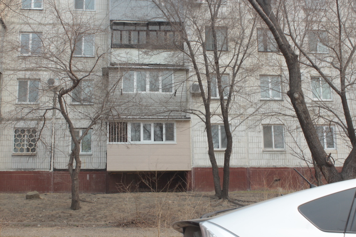 край. Приморский, г. Уссурийск, ул. Афанасьева, д. 11-фасад здания