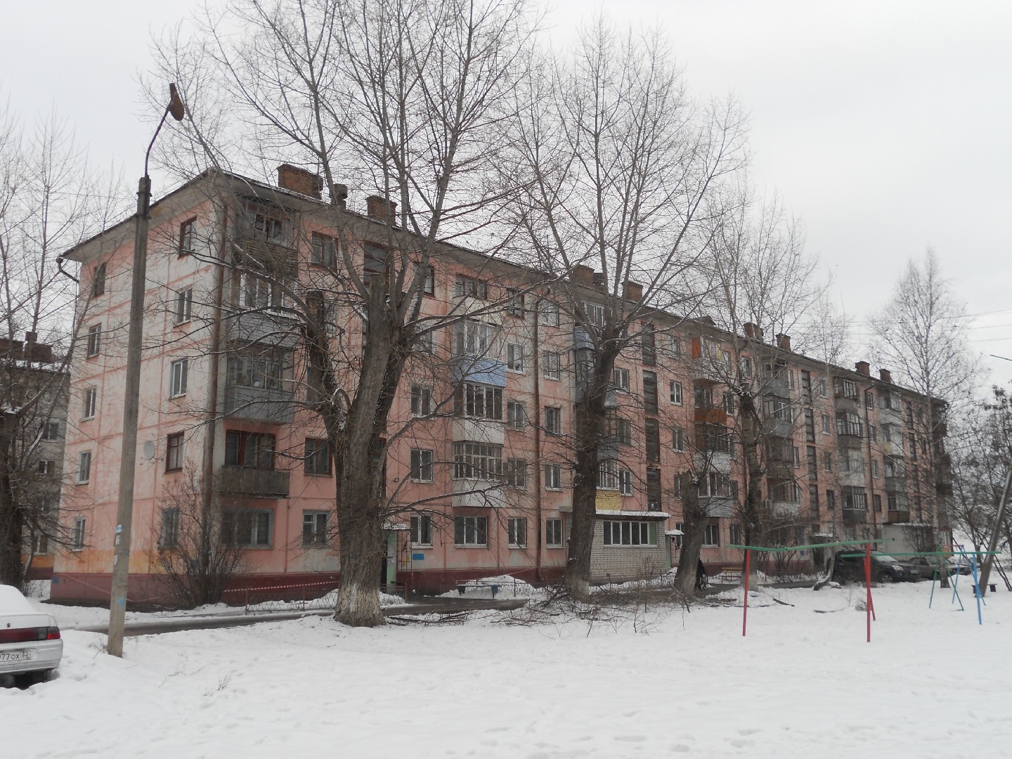 обл. Брянская, г. Брянск, пр-кт. Московский, д. 50-фасад здания