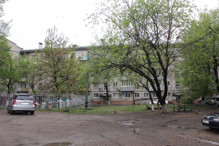 край. Приморский, г. Уссурийск, ул. Суханова, д. 34-фасад здания