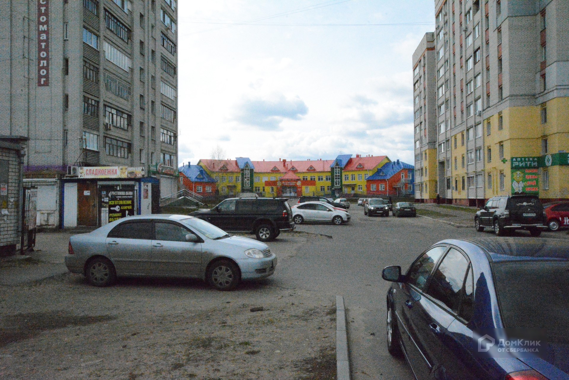 обл. Брянская, г. Брянск, пр-кт. Московский, д. 148-придомовая территория