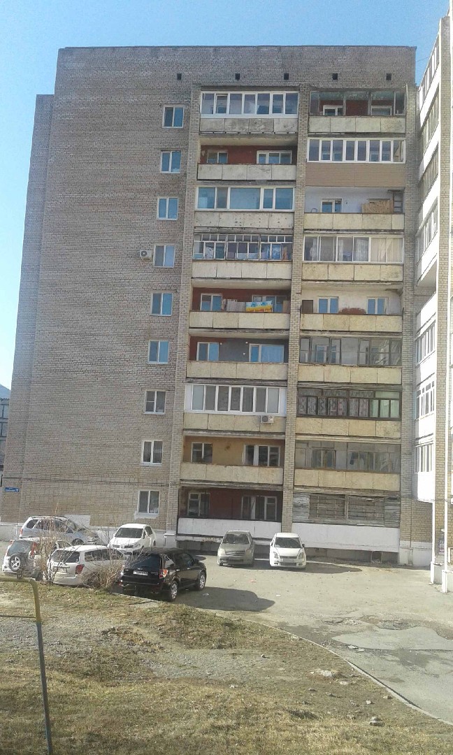 край. Приморский, г. Фокино, ул. Тихонова, д. 1а-фасад здания