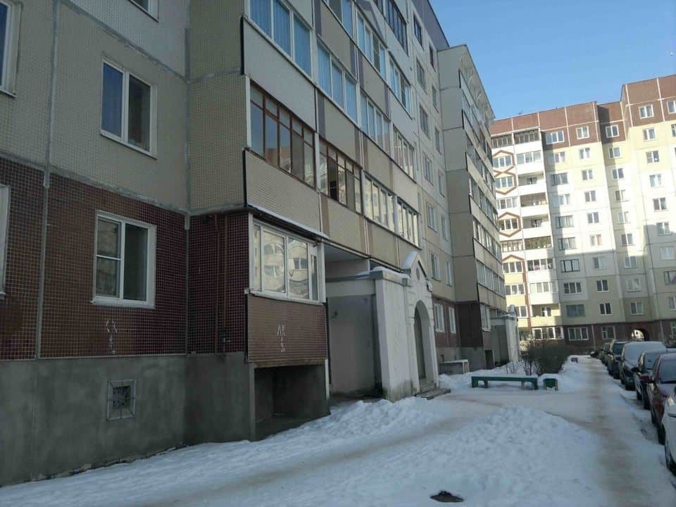 обл. Псковская, г. Псков, ул. Рокоссовского, д. 46-фасад здания