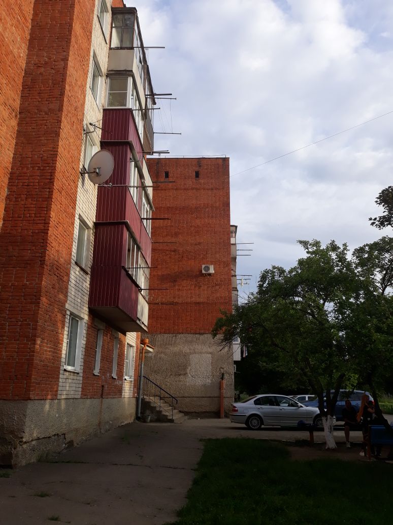 Респ. Адыгея, г. Майкоп, ул. Комсомольская 2-я, д. 25-фасад здания