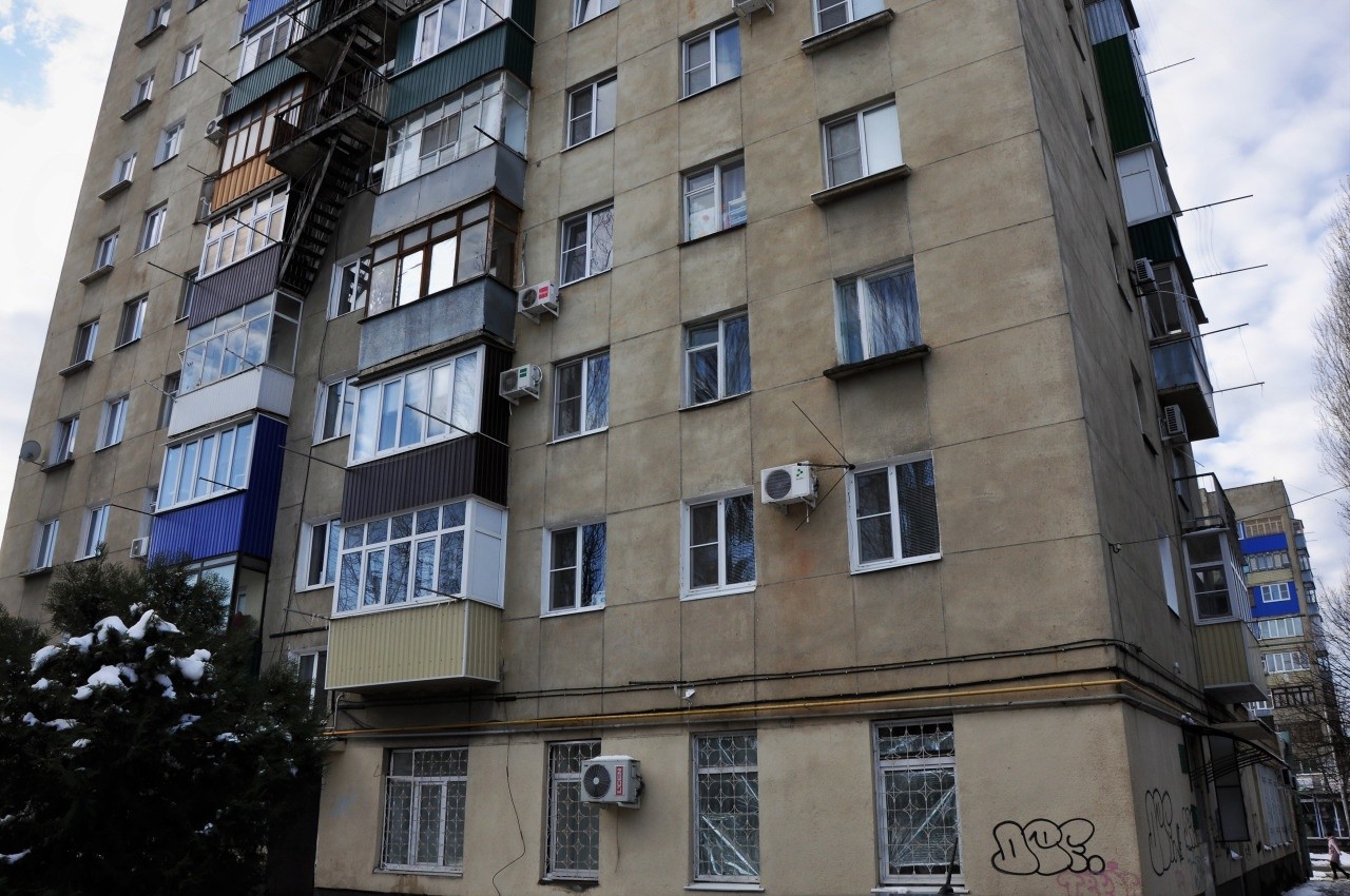 Респ. Адыгея, г. Майкоп, ул. Ленина, д. 34-фасад здания