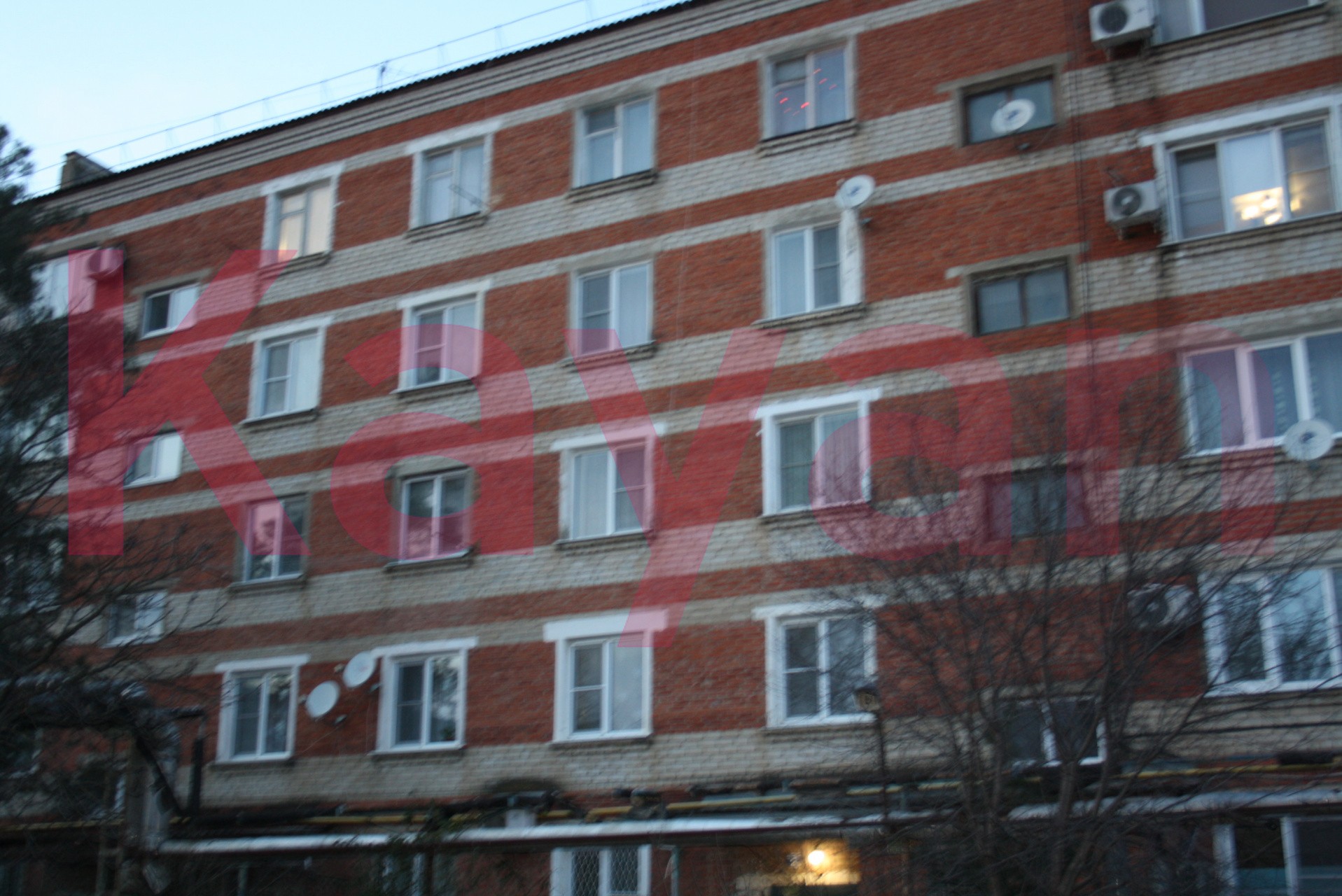 Респ. Адыгея, р-н. Тахтамукайский, пгт. Яблоновский, ул. Дорожная, д. 61-фасад здания