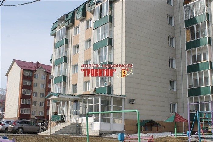 Респ. Алтай, г. Горно-Алтайск, ул. П.Сухова, д. 12-фасад здания