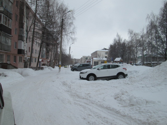 Респ. Башкортостан, р-н. Белебеевский, г. Белебей, ул. им МГ Амирова, д. 8-придомовая территория