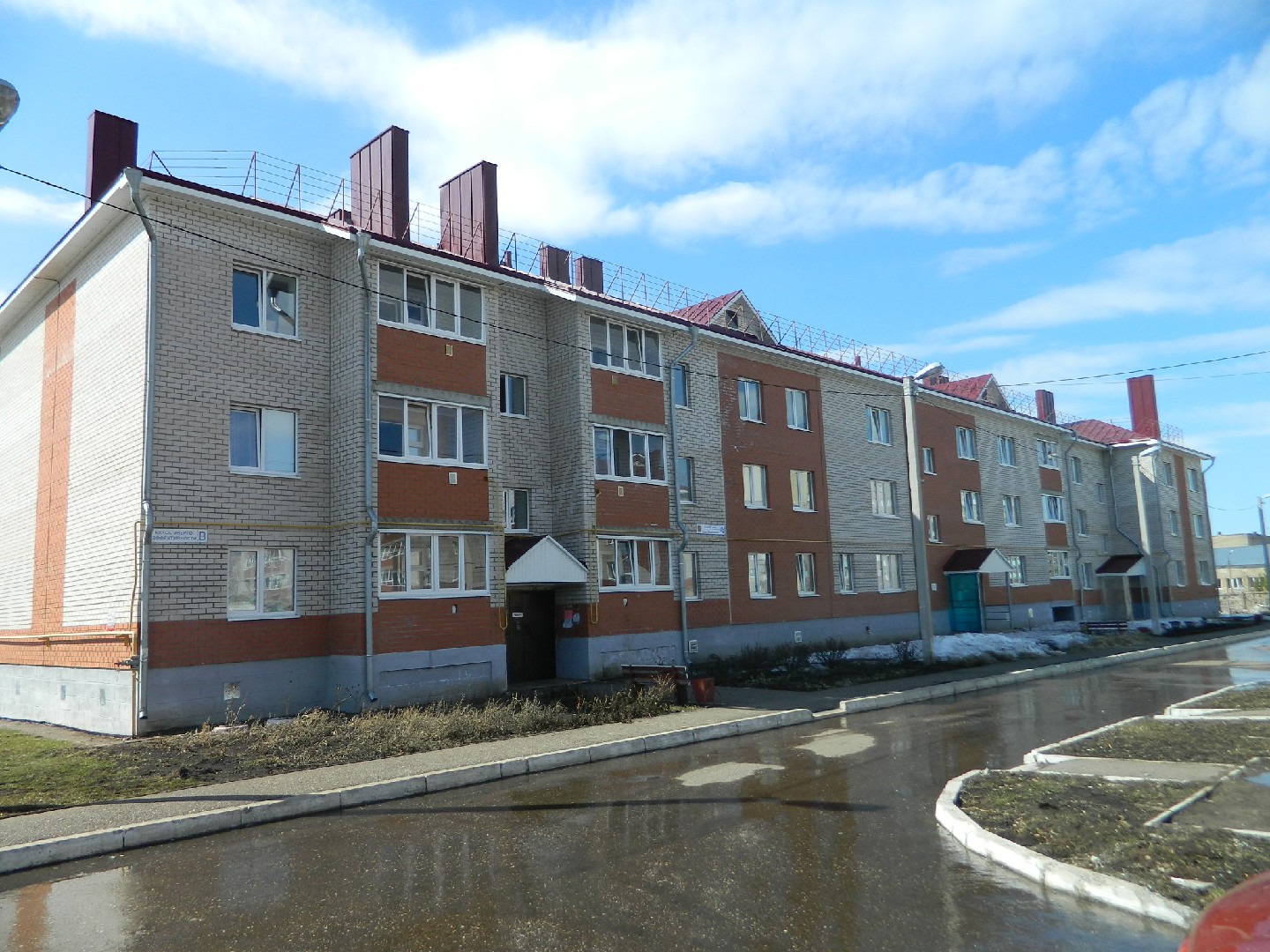 Респ. Башкортостан, г. Кумертау, ул. Бабаевская, д. 4Б-фасад здания