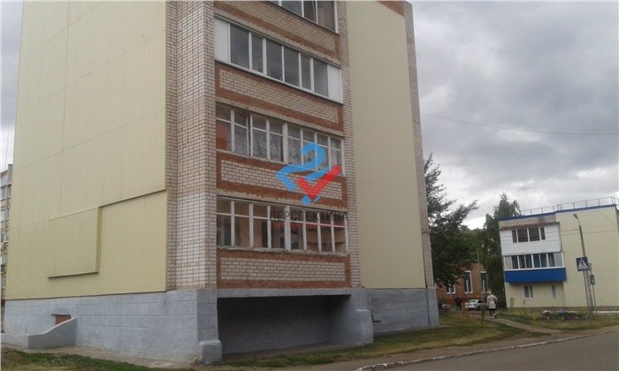 Респ. Башкортостан, г. Кумертау, ул. Салавата, д. 9-фасад здания
