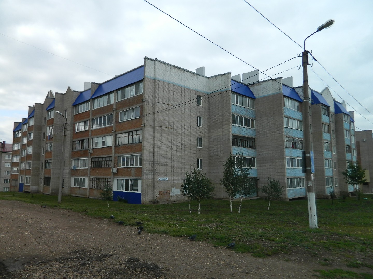 Респ. Башкортостан, г. Кумертау, ул. Энергетиков, д. 13-фасад здания