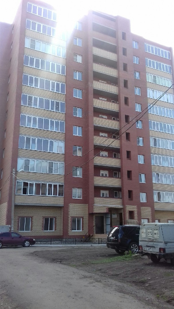 Респ. Башкортостан, г. Сибай, ул. Булякова, д. 1/1-фасад здания